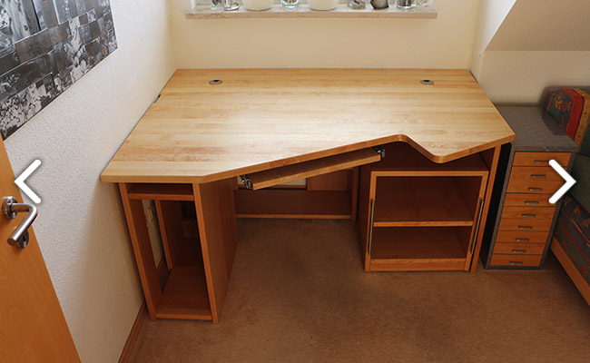 Schreibtisch 4
